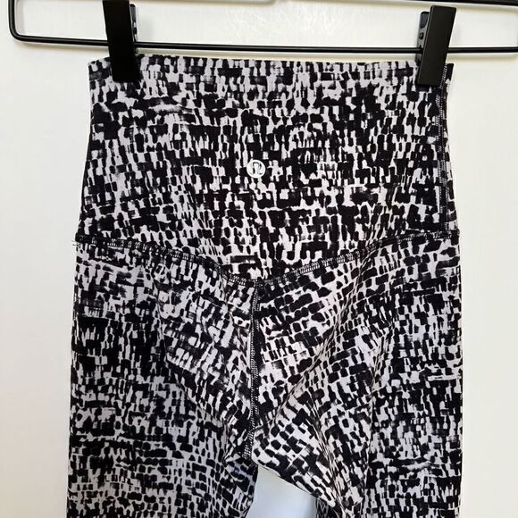 Lululemon Align Pant II 25" High Rise Leggings Urban Block Ice Grey Black size 2 - Picture 8 of 14